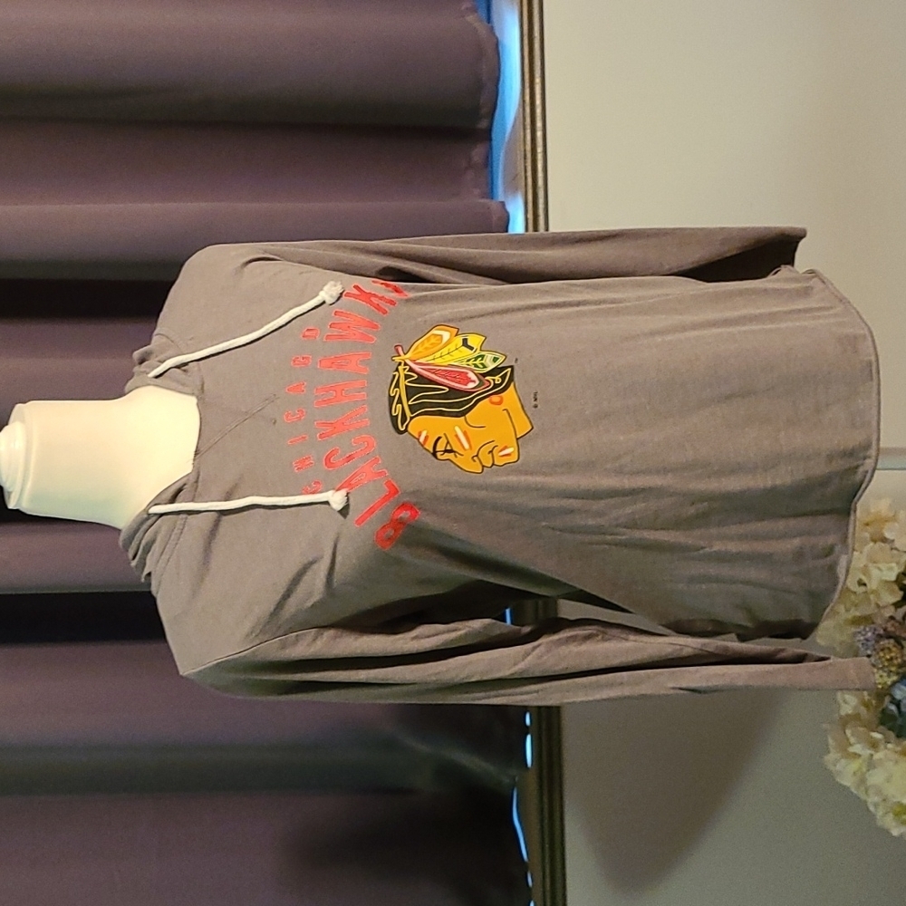 Chicago Blackhawks hooded top